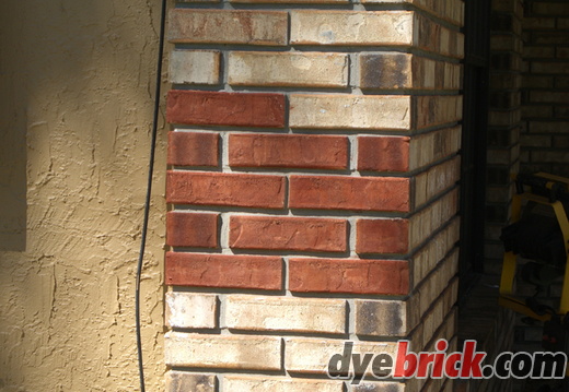 3-side brick close